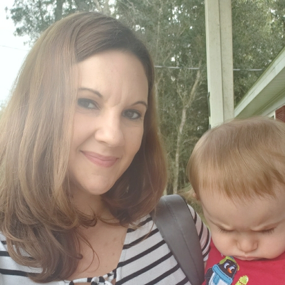 Meet your Posher, Alexis - Picture 3 of 11